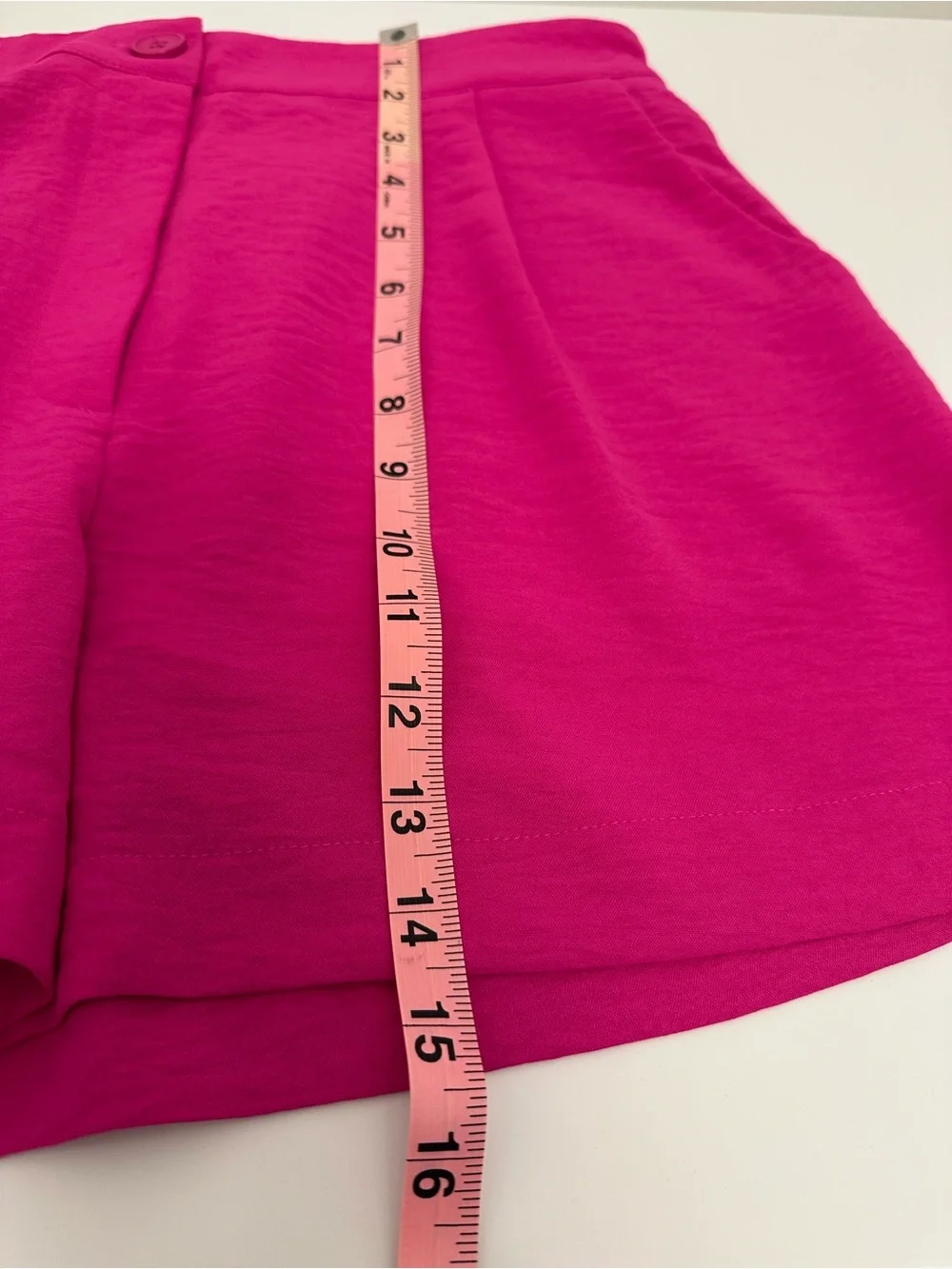 Women’s Timing Hot Pink Shorts Size M